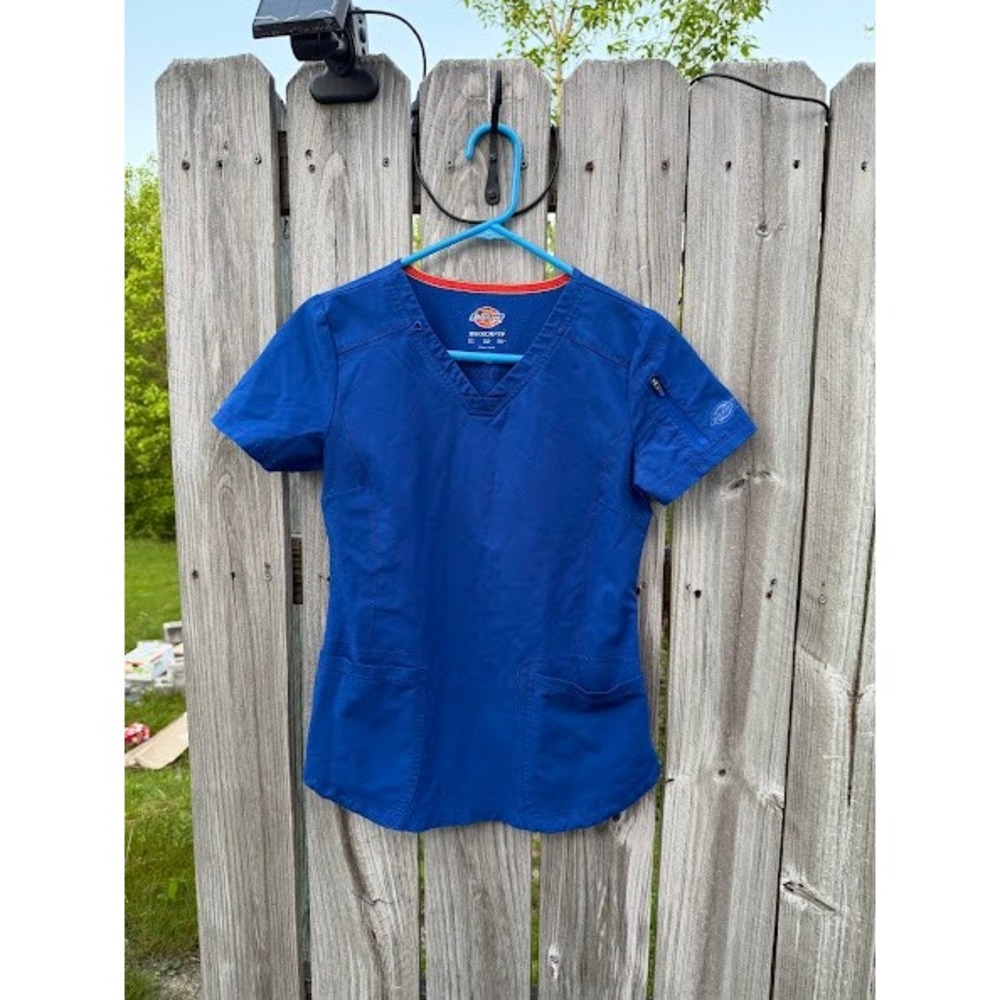 Dickies EDS Signature Royal Blue V-Neck Scrub Top Womens XS‎ Zipper Pocket